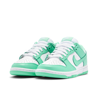 DUNK LOW ‘GREEN GLOW’