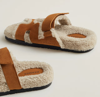 HERMES CHYPRE SANDAL ‘BROWN SHEARLING’