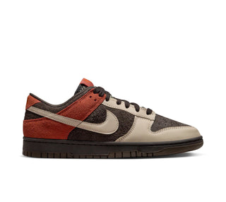 DUNK LOW ‘RED PANDA’ (CLEARANCE)