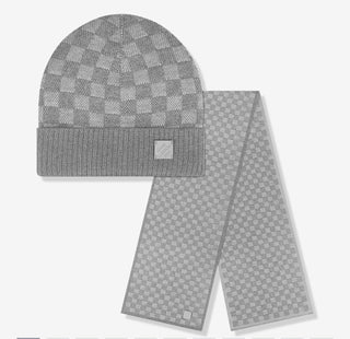 LV ‘Néo Petit Damier Grey Beanie & Scarf’