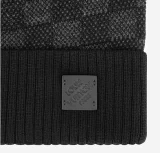 LV ‘Néo Petit Damier Anthracite Beanie’